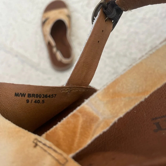 Born Carah Slingback Sandals - Picture 8 of 9